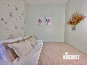 1-к квартира, посуточно, 35м2, 6/9 этаж