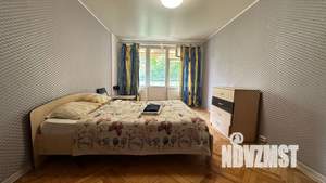 1-к квартира, посуточно, 42м2, 5/5 этаж