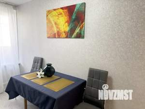 1-к квартира, посуточно, 42м2, 9/15 этаж