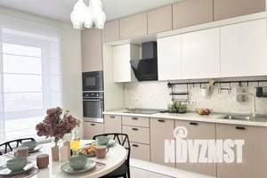 2-к квартира, посуточно, 65м2, 1/26 этаж