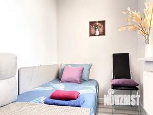 Студия квартира, посуточно, 12м2, 1/20 этаж
