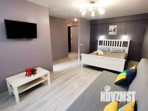 1-к квартира, посуточно, 40м2, 3/9 этаж