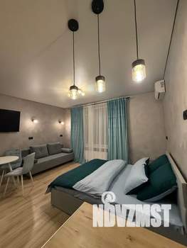 Студия квартира, посуточно, 32м2, 12/23 этаж