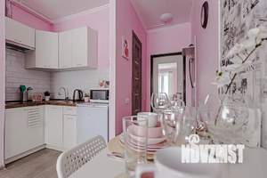 Студия квартира, посуточно, 18м2, 2/25 этаж