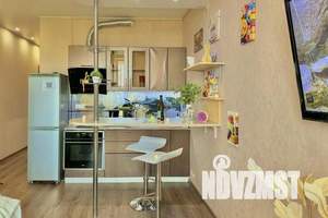 1-к квартира, посуточно, 34м2, 13/22 этаж