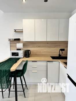 2-к квартира, посуточно, 40м2, 18/25 этаж