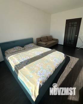 1-к квартира, посуточно, 40м2, 3/16 этаж
