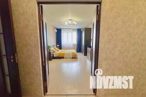 2-к квартира, посуточно, 68м2, 15/22 этаж
