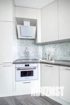 Студия квартира, посуточно, 30м2, 16/24 этаж