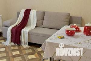 1-к квартира, посуточно, 40м2, 5/20 этаж