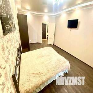 1-к квартира, посуточно, 44м2, 1/1 этаж