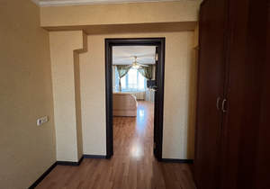 3-к квартира, вторичка, 60м2, 6/9 этаж