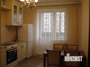 2-к квартира, вторичка, 63м2, 4/10 этаж