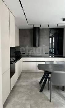 3-к квартира, вторичка, 71м2, 6/25 этаж