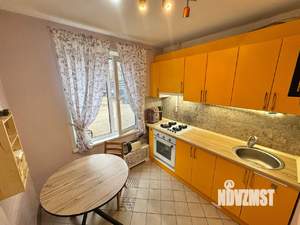 3-к квартира, вторичка, 49м2, 1/9 этаж