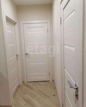 2-к квартира, вторичка, 50м2, 4/14 этаж