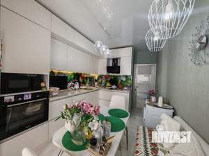 2-к квартира, вторичка, 62м2, 11/17 этаж