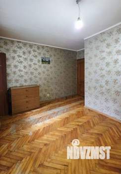 4-к квартира, вторичка, 65м2, 1/9 этаж