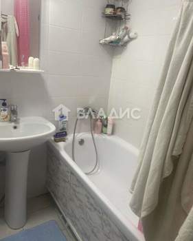 3-к квартира, вторичка, 87м2, 1/15 этаж