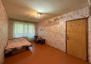 3-к квартира, вторичка, 61м2, 5/5 этаж