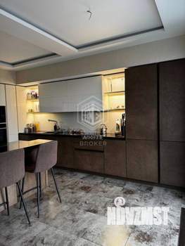 4-к квартира, вторичка, 156м2, 24/24 этаж