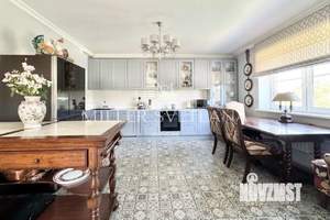 4-к квартира, вторичка, 147м2, 4/9 этаж