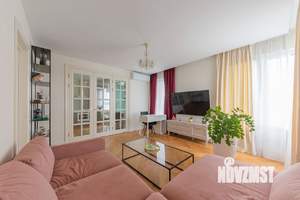 2-к квартира, вторичка, 61м2, 23/26 этаж