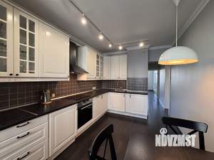 2-к квартира, вторичка, 60м2, 9/17 этаж