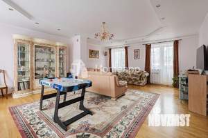 5-к квартира, вторичка, 194м2, 3/3 этаж