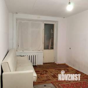 2-к квартира, вторичка, 46м2, 3/5 этаж