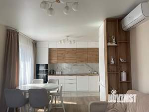 2-к квартира, вторичка, 60м2, 12/15 этаж