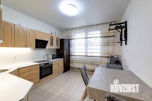 2-к квартира, вторичка, 56м2, 1/25 этаж