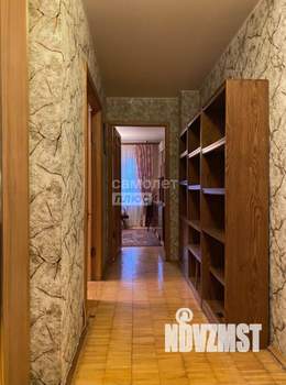 4-к квартира, вторичка, 64м2, 4/9 этаж