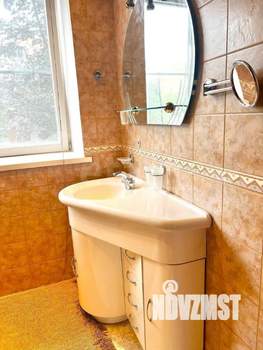 5-к квартира, вторичка, 203м2, 3/3 этаж