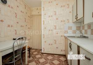 2-к квартира, вторичка, 38м2, 1/9 этаж