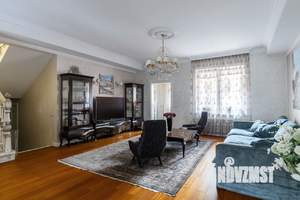 6-к квартира, вторичка, 280м2, 3/3 этаж