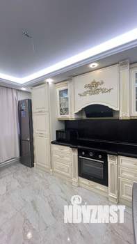 2-к квартира, вторичка, 60м2, 15/18 этаж