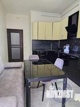 1-к квартира, вторичка, 60м2, 4/25 этаж