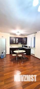 2-к квартира, вторичка, 61м2, 9/25 этаж