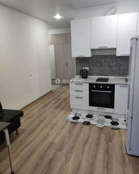 Студия квартира, вторичка, 32м2, 3/25 этаж