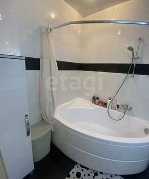 Фото квартиры на продажу (9)