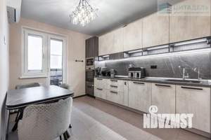 3-к квартира, вторичка, 74м2, 22/25 этаж