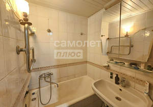 3-к квартира, вторичка, 65м2, 9/9 этаж