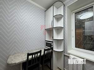 2-к квартира, вторичка, 42м2, 1/5 этаж
