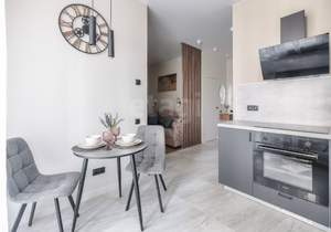 1-к квартира, вторичка, 42м2, 8/24 этаж
