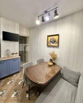 2-к квартира, вторичка, 52м2, 4/14 этаж