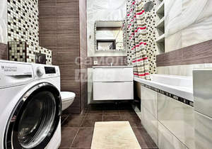 2-к квартира, вторичка, 69м2, 13/23 этаж