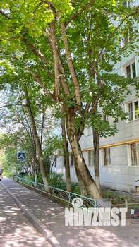 2-к квартира, вторичка, 42м2, 1/9 этаж