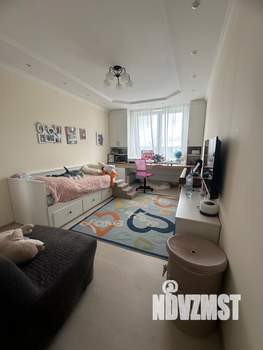 2-к квартира, вторичка, 65м2, 10/20 этаж