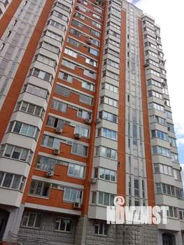 2-к квартира, вторичка, 63м2, 9/17 этаж